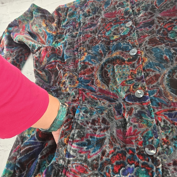 Chico's Colorful Floral Button Blazer Jacket Size:2 - Picture 3 of 11